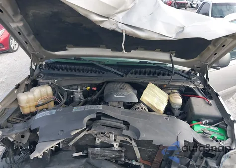 2005 Chevrolet Silverado 1500 Ls z USA, uszkodzony, nr VIN 2GCEC13T751258035